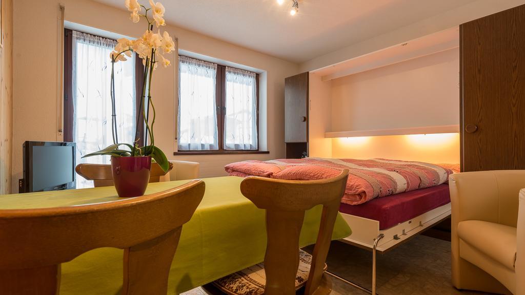 Apartments Orphelja Saas-Grund Ngoại thất bức ảnh