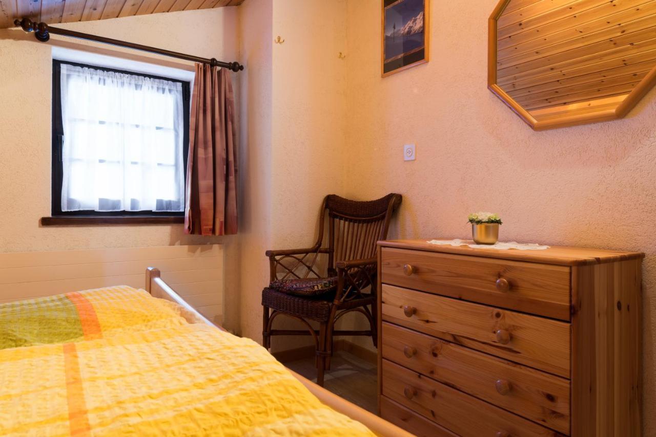 Apartments Orphelja Saas-Grund Ngoại thất bức ảnh